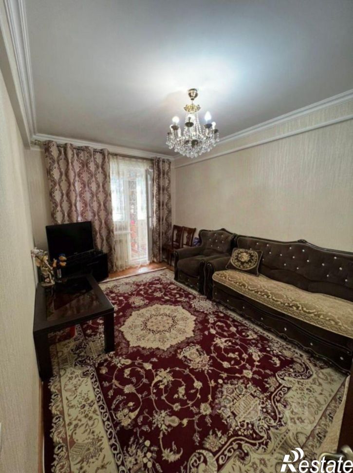 1-комн квартира улица Гайдара Гаджиева, 14И,  д. 14И