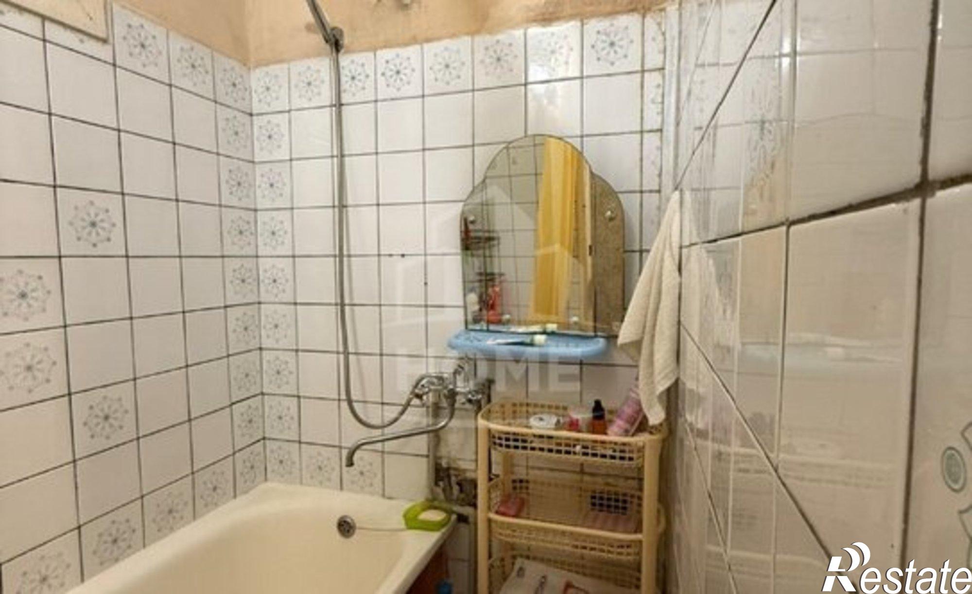 Купить квартиру за 5 000 000 рублей на проспект Гамидова, 81