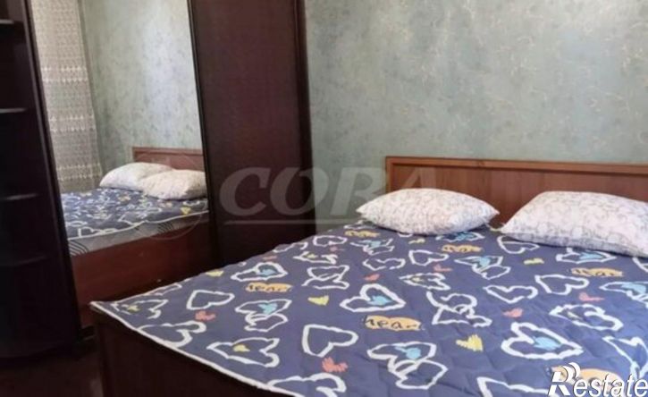 4-комн квартира улица Магомета Гаджиева, 204,  д. 204