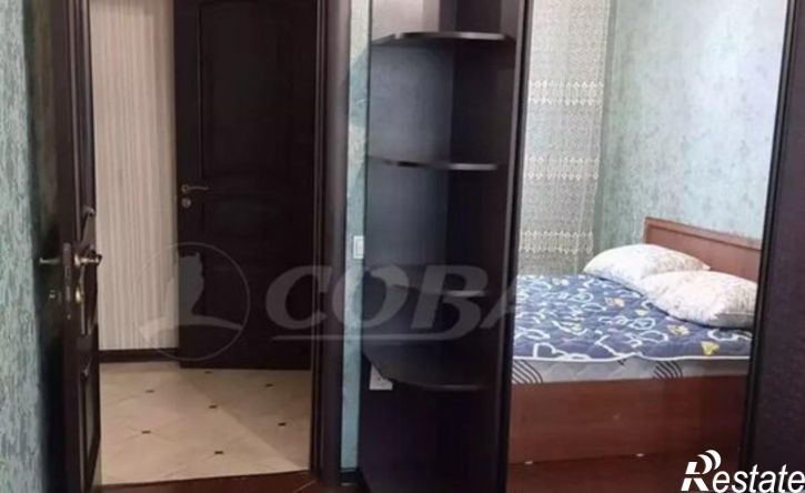 4-комн квартира улица Магомета Гаджиева, 204,  д. 204