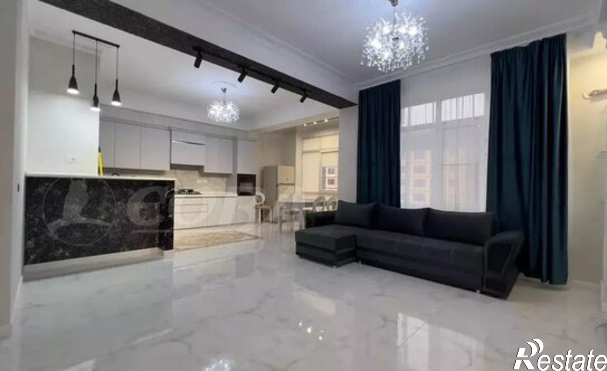 Купить квартиру за 14 000 000 рублей на Маковая улица, 2к6