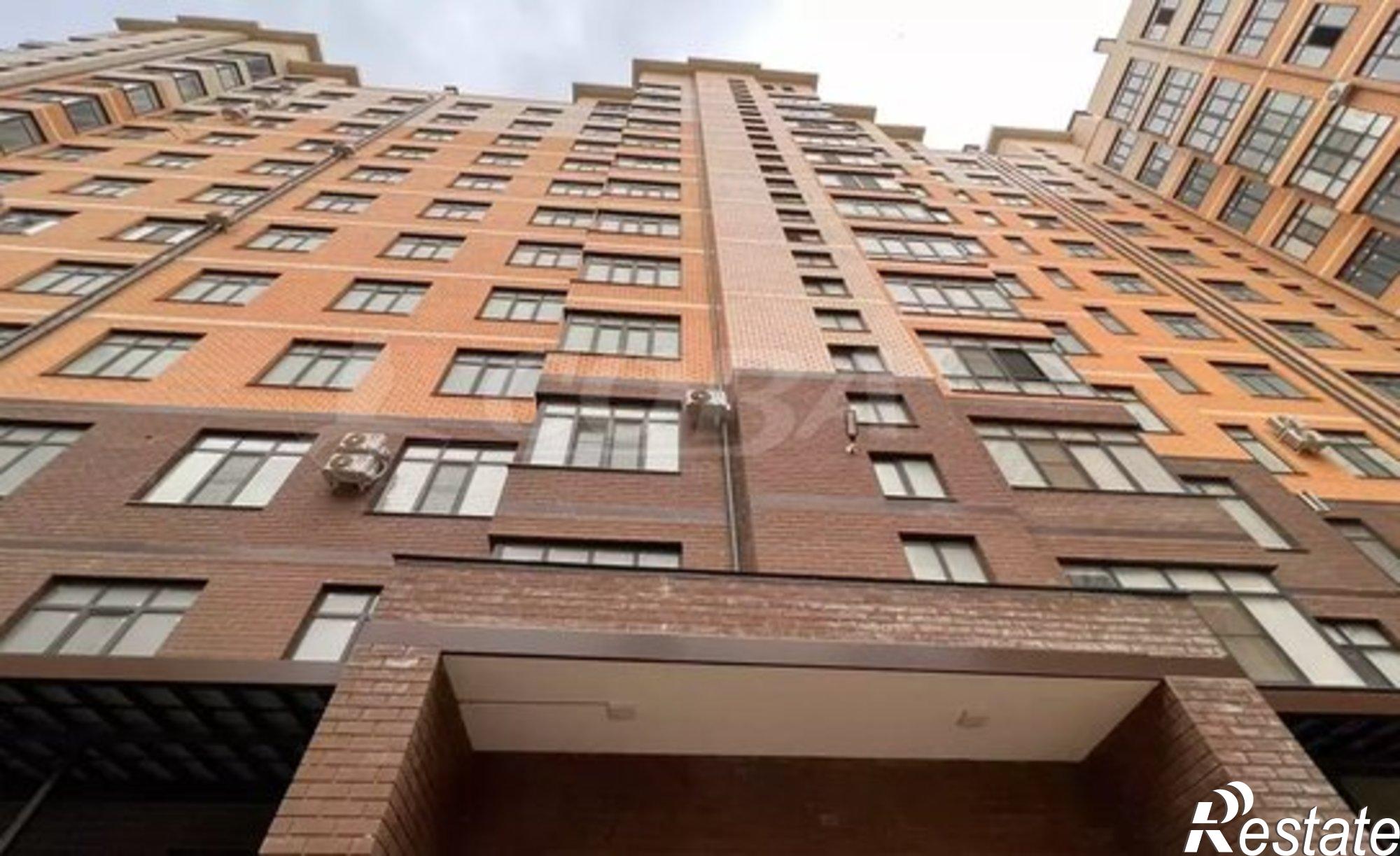 Купить квартиру за 14 000 000 рублей на Маковая улица, 2к6