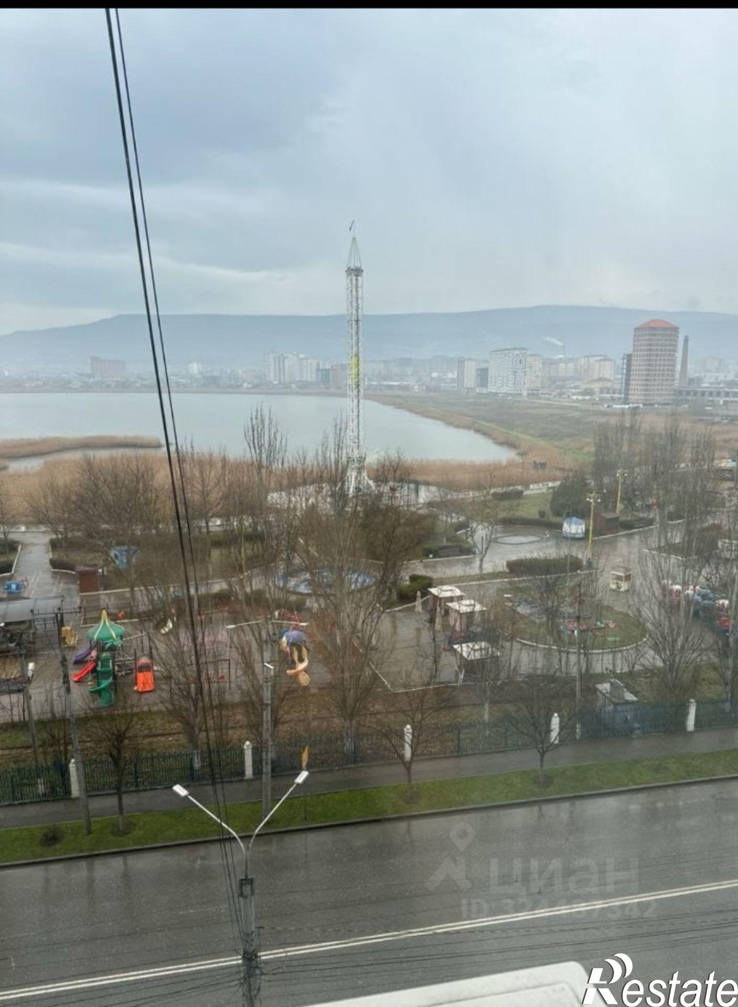 Сдать квартиру за 25 000 рублей на пр-кт Петра 1, 83