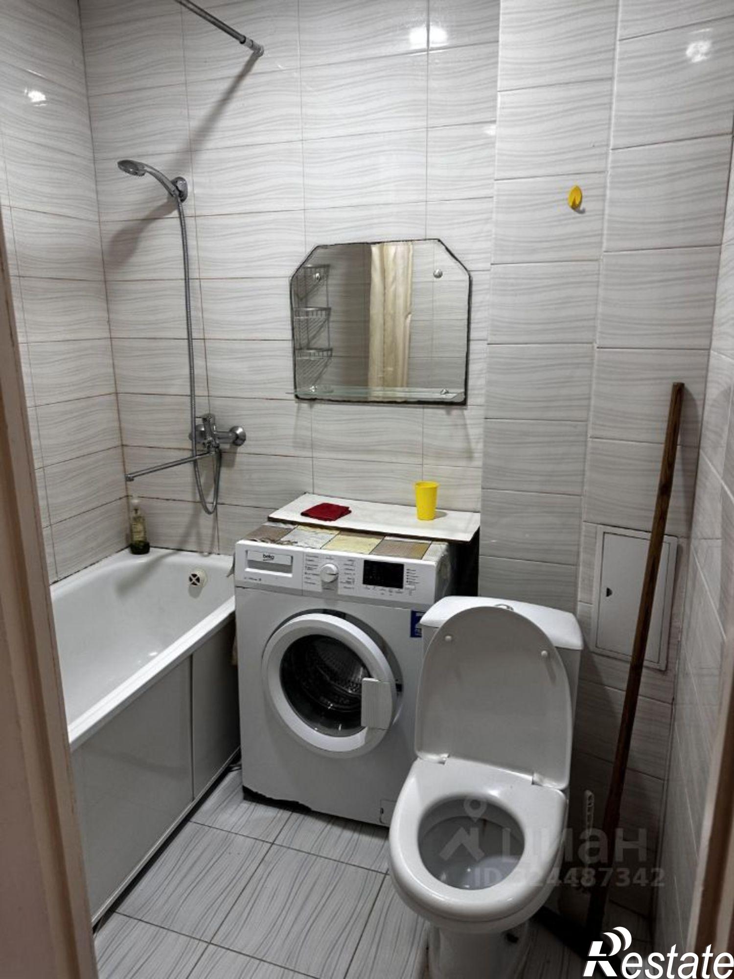 Сдать квартиру за 25 000 рублей на пр-кт Петра 1, 83