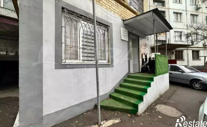 3-комн квартира улица Абдулхакима Исмаилова, 44,  д. 44