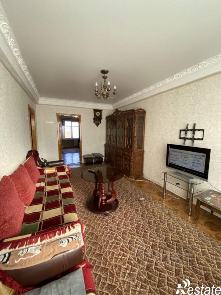 2-комн квартира улица Гагарина, 50,  д. 50