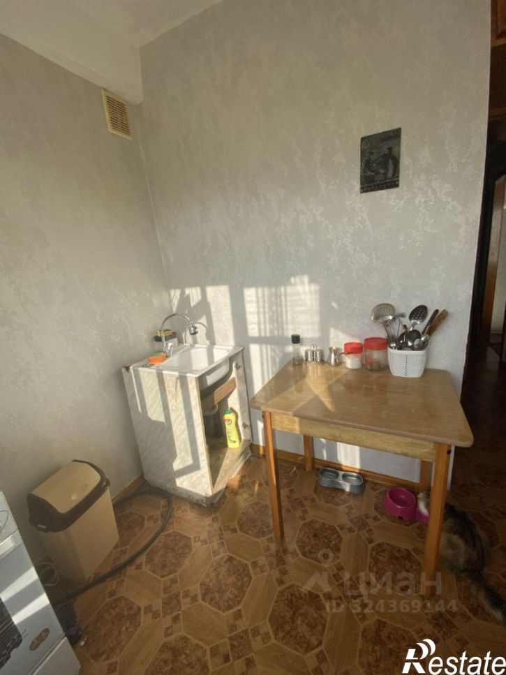 2-комн квартира улица Гагарина, 50,  д. 50