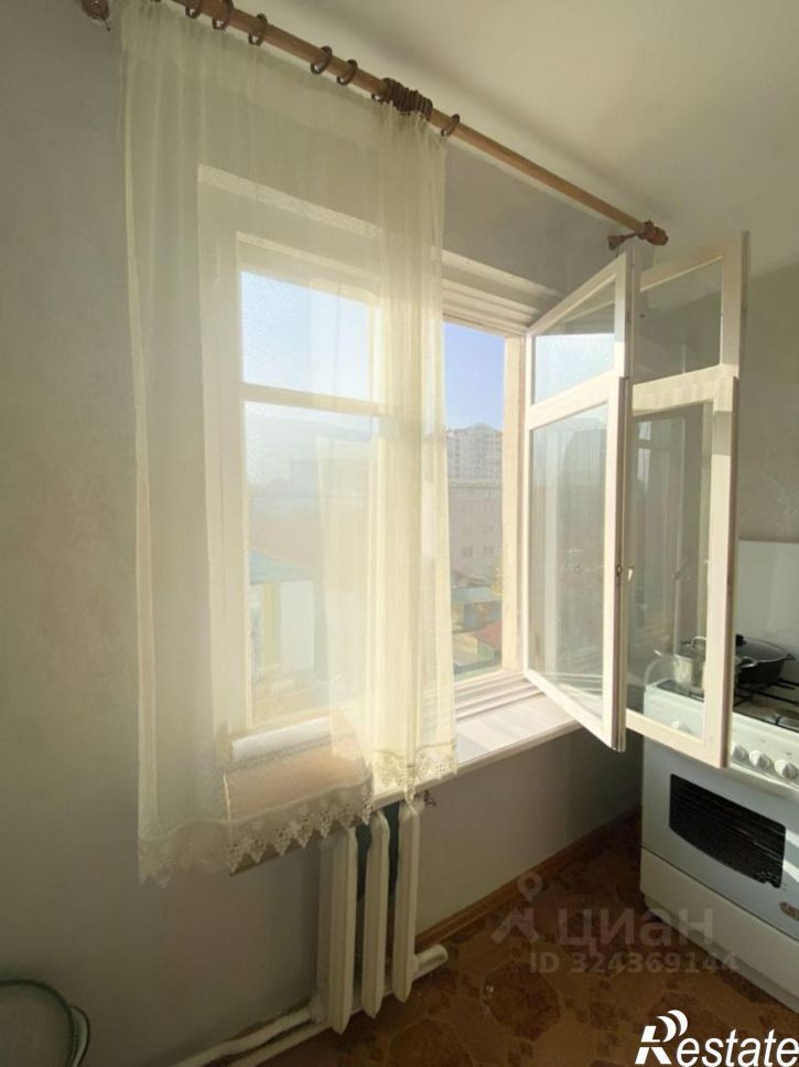 2-комн квартира улица Гагарина, 50,  д. 50