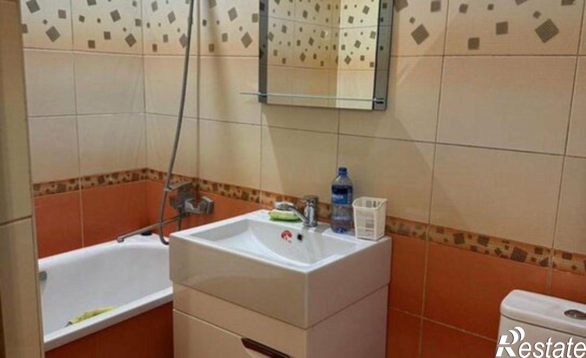 Купить квартиру за 10 000 000 рублей на улица Абдулхакима Исмаилова, 31В