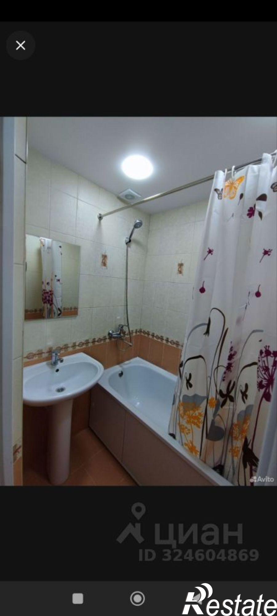 Сдать квартиру за 34 000 рублей на проспект Гамидова, 49 к3