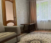 2-комн, 40кв м, этаж 2/5 пр-кт Амет-хана Султана, 2а