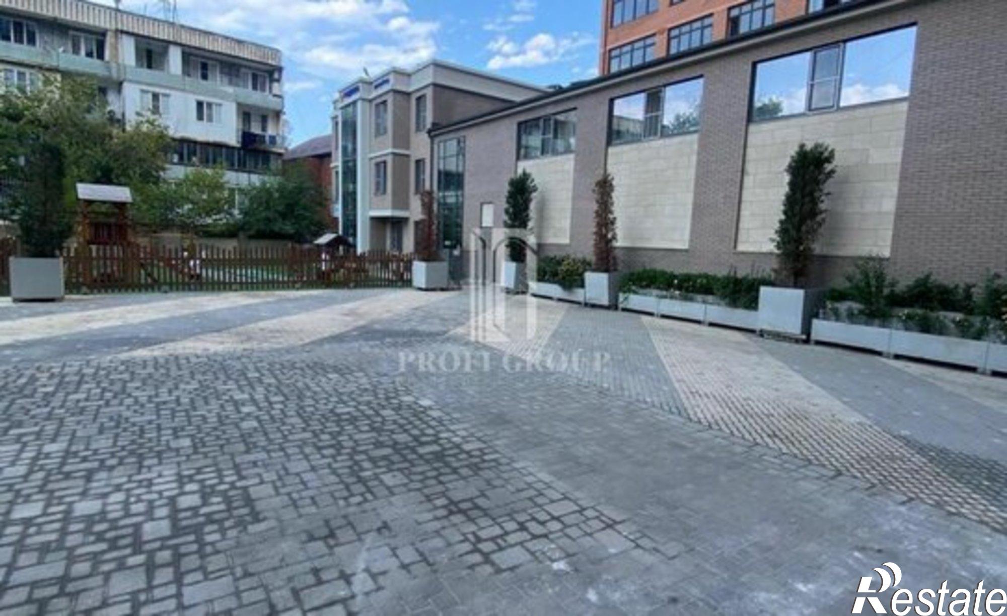 Купить квартиру за 22 370 000 рублей на пр-кт Петра 1, 85