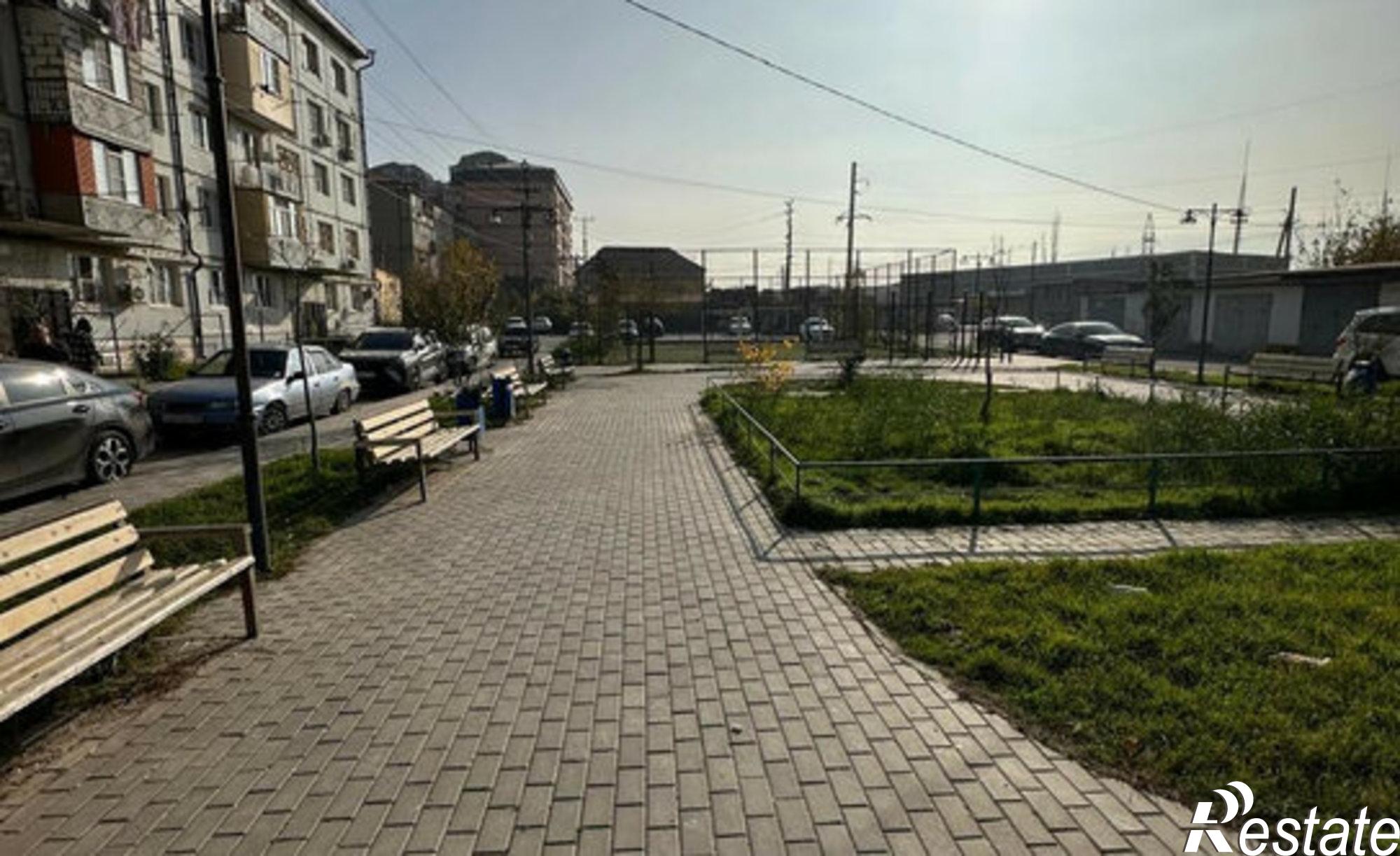 Купить квартиру за 7 300 000 рублей на улица Каммаева, 15