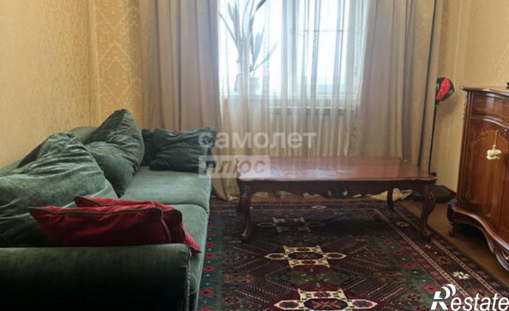 2-комн квартира улица Магомета Гаджиева, 168В,  д. 168В