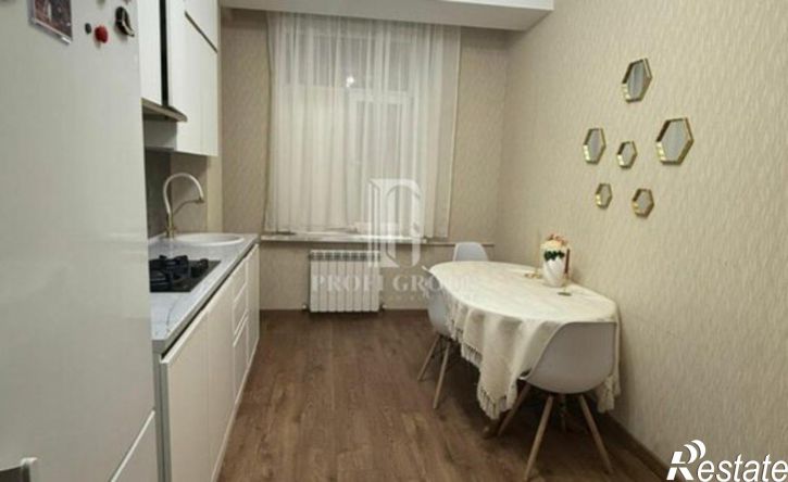 2-комн квартира ул Захарочкина, 48Б,  д. 48Б