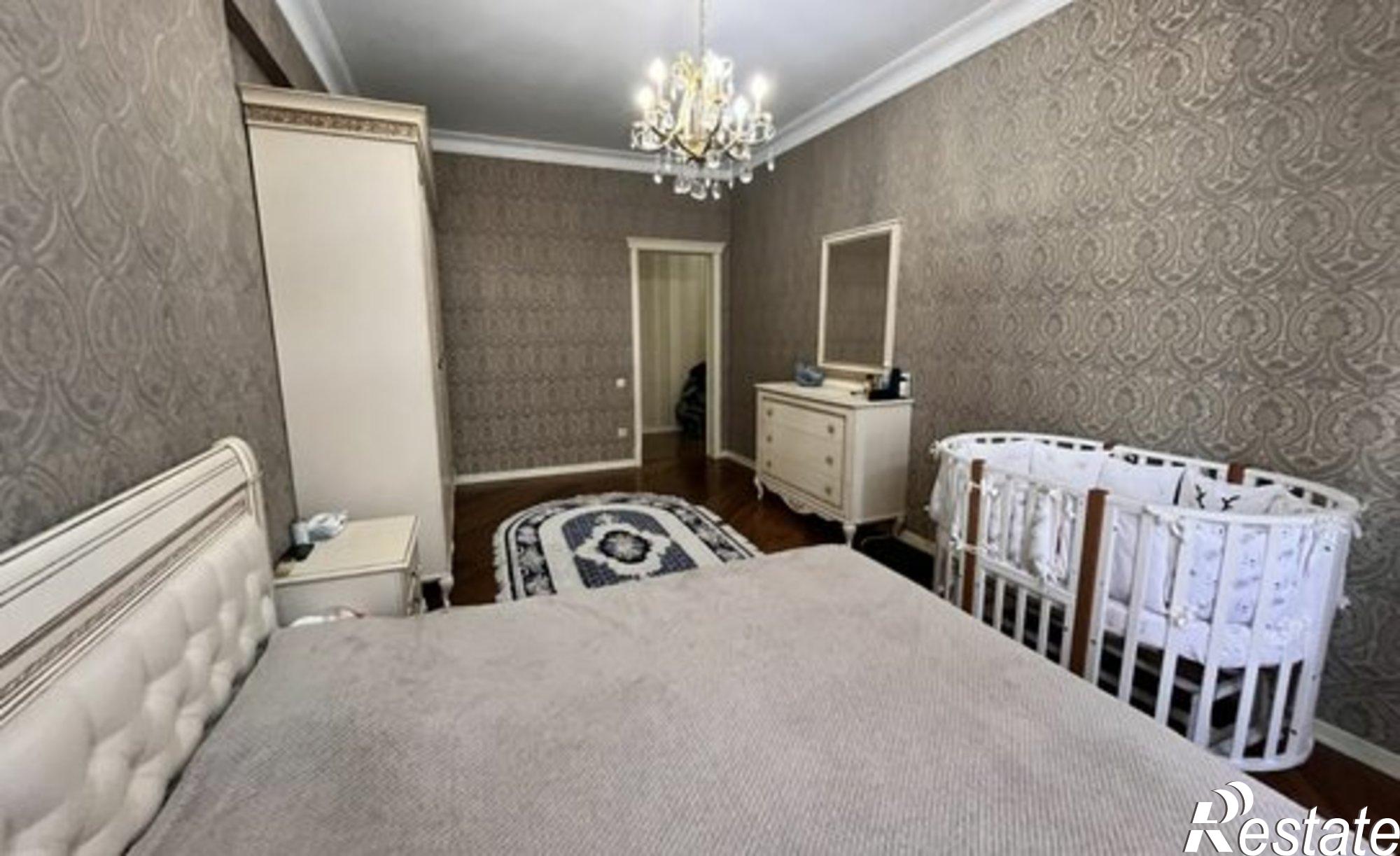 Купить квартиру за 19 700 000 рублей на ул Чеэров, 26 1