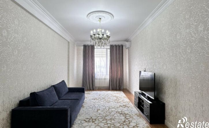 2-комн квартира пр-кт Петра 1, 85,  д. 85