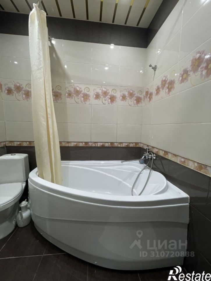2-комн квартира улица Али Омарова, 3А,  д. 3А
