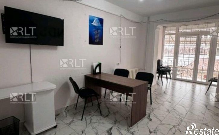 4-комн квартира пр-кт Амет-хана Султана, 2Л,  д. 2Л