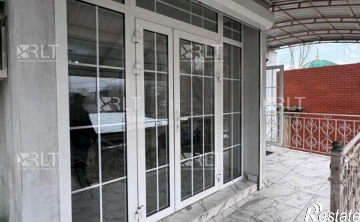 4-комн квартира пр-кт Амет-хана Султана, 2Л,  д. 2Л
