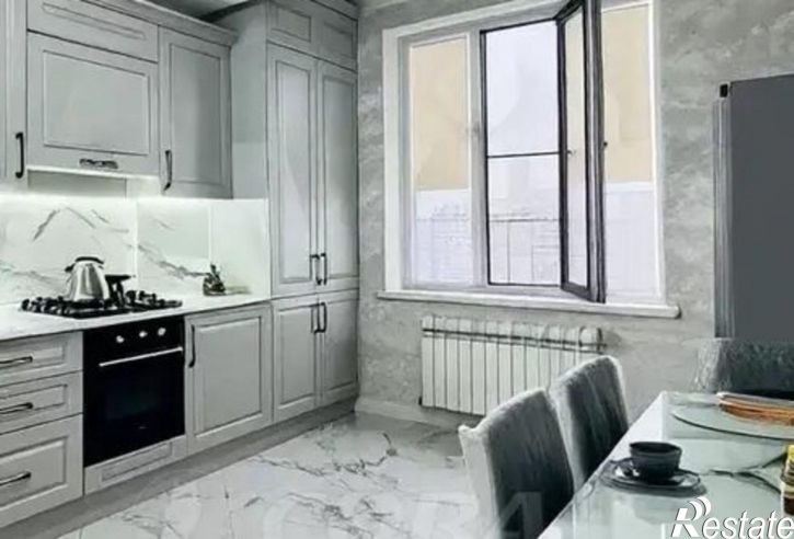 2-комн квартира ул Каримова, 15,  д. 15