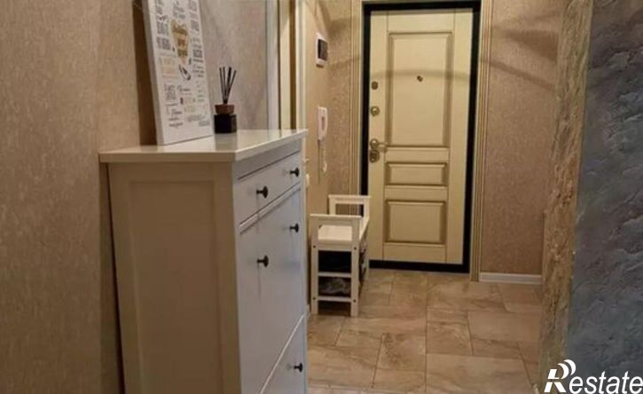 3-комн квартира пр-кт Петра 1, 121,  д. 121