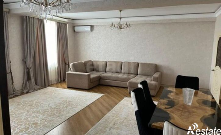 3-комн квартира улица Хаджи Булача, 14Б,  д. 14Б