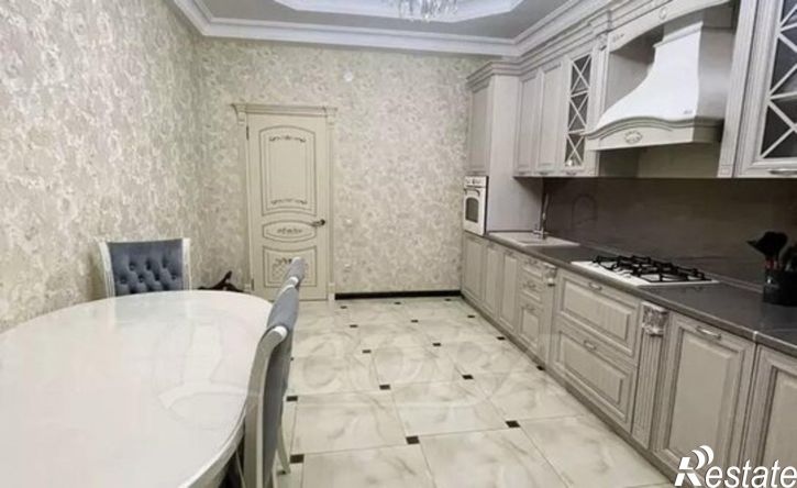 2-комн квартира ул Лизы Чайкиной, 84,  д. 84