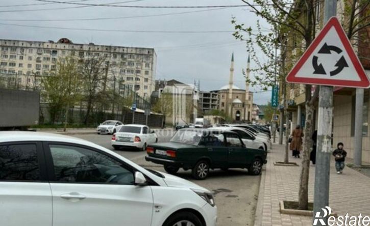 2-комн квартира ул Абдулхамида Юсупова, 12,  д. 12