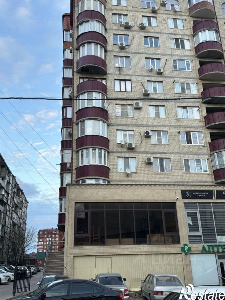 3-комн квартира ул Ирчи Казака, 9б,  д. 9б