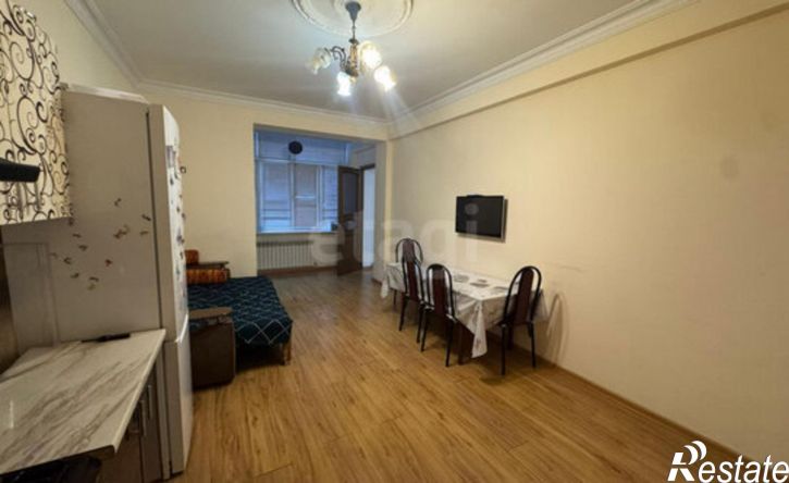 2-комн квартира пр-кт Амет-хана Султана, 33б 2,  д. 33б 2,  к. 2