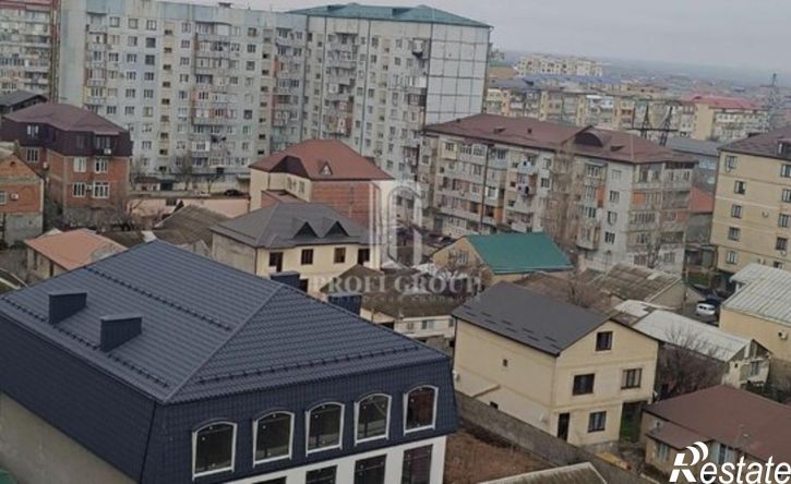 4-комн квартира улица Гаджи Алибегова, 48,  д. 48