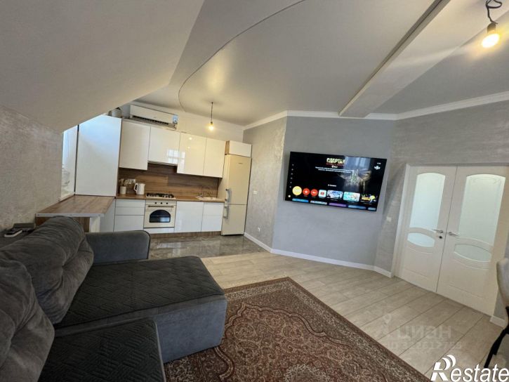 5-комн квартира улица Крылова, 20,  д. 20
