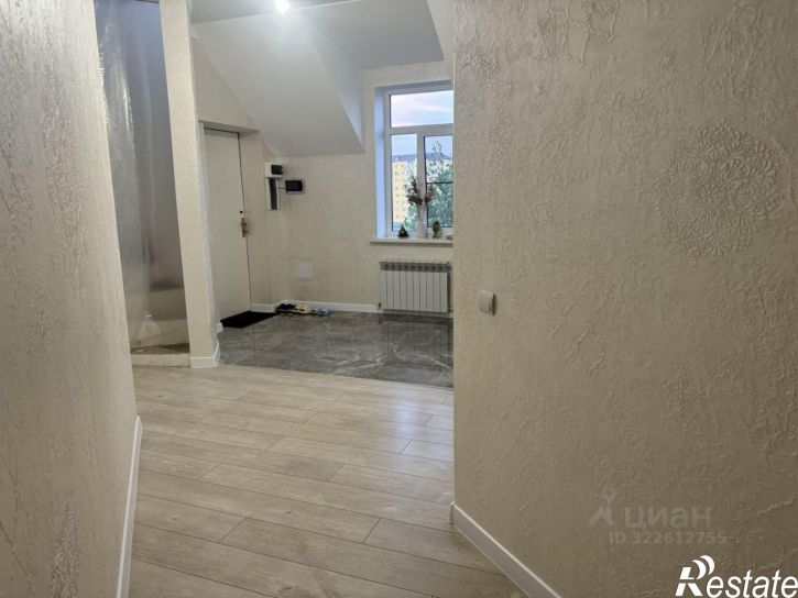5-комн квартира улица Крылова, 20,  д. 20