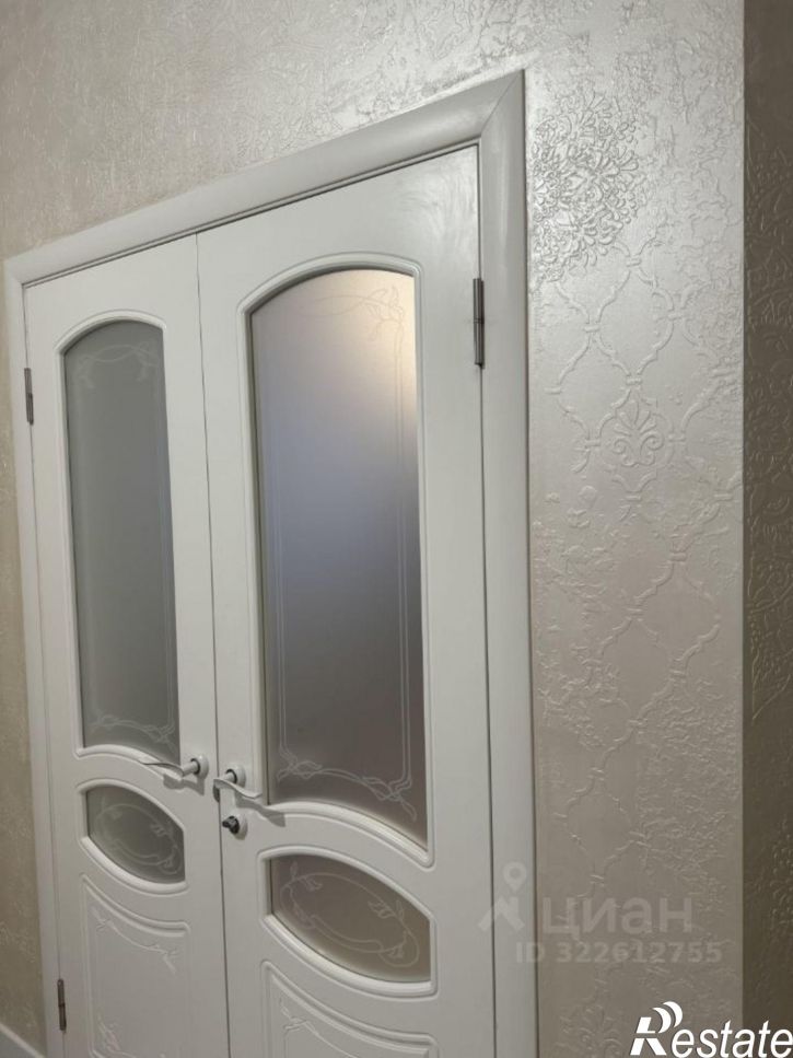 5-комн квартира улица Крылова, 20,  д. 20