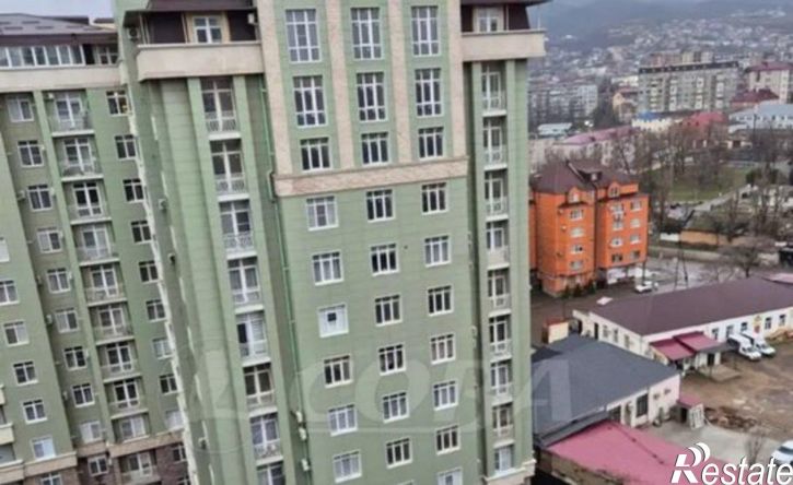 2-комн квартира ул Титова, 144,  д. 144