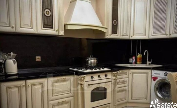 2-комн квартира проспект Али-Гаджи Акушинского, 94М,  д. 94М