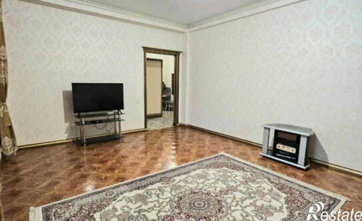 3-комн квартира ул Юсупова, 84 1,  д. 84 1,  к. 1