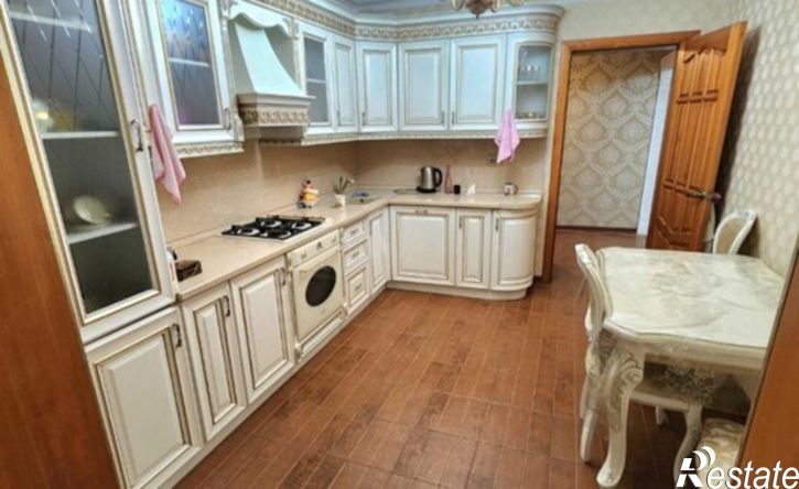 4-комн квартира ул Пржевальского, 38Е,  д. 38Е