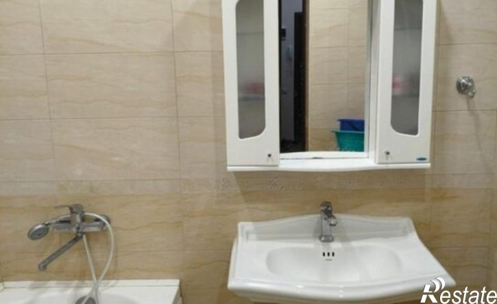 3-комн квартира ул Хаджи Булача, 17,  д. 17