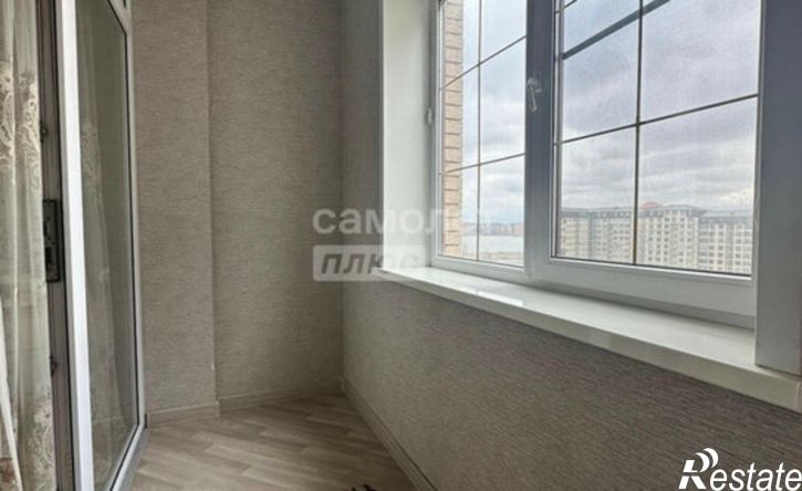 3-комн квартира улица Лаптиева, 12,  д. 12