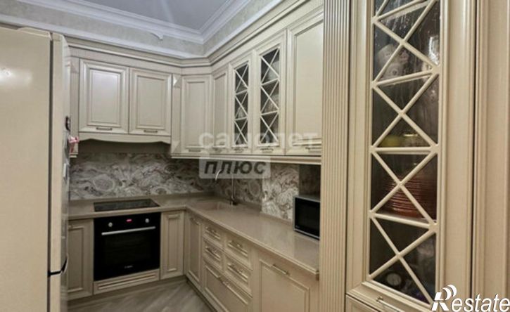 3-комн квартира улица Лаптиева, 12,  д. 12