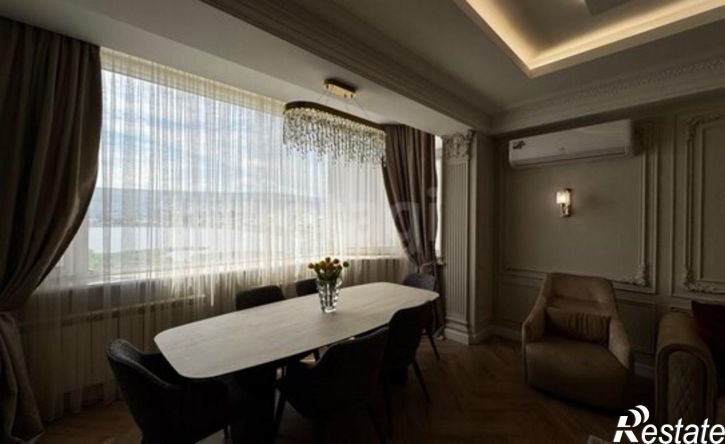 3-комн квартира пр-кт Петра 1, 31,  д. 31