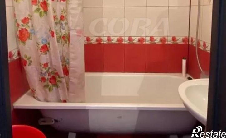 2-комн квартира улица Перова, 15М,  д. 15М