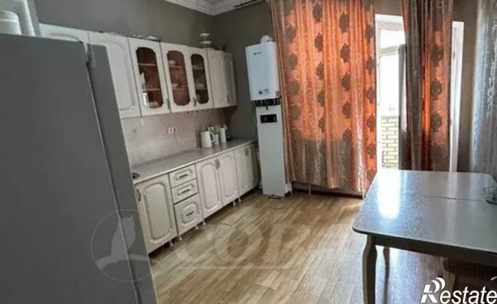 3-комн квартира проспект Насрутдинова, 55Б,  д. 55Б