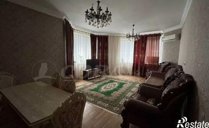 3-комн квартира проспект Насрутдинова, 55Б,  д. 55Б