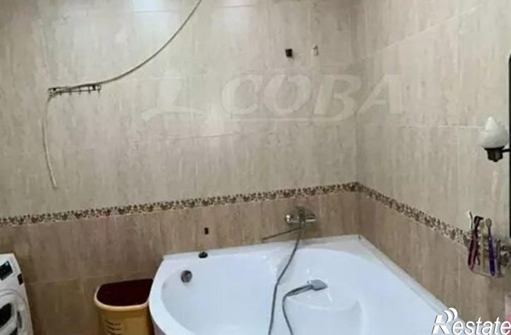 3-комн квартира проспект Насрутдинова, 55Б,  д. 55Б