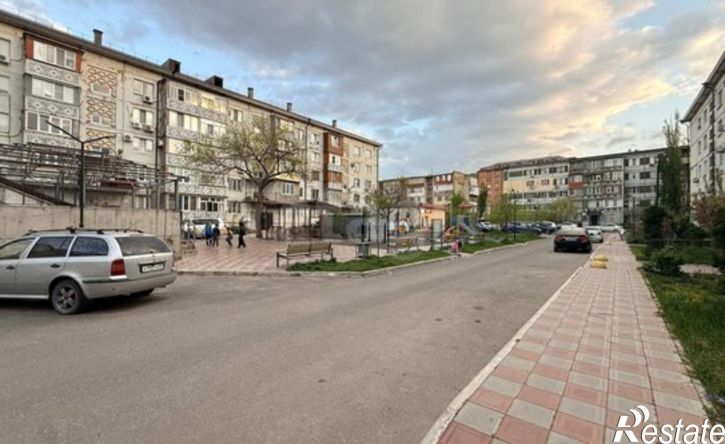 2-комн квартира проспект Имама Шамиля, 4А,  д. 4А