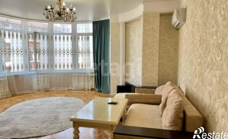 3-комн квартира ул Устарбекова, 6,  д. 6