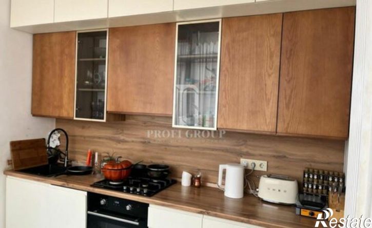 4-комн квартира ул Кадарская, 32,  д. 32